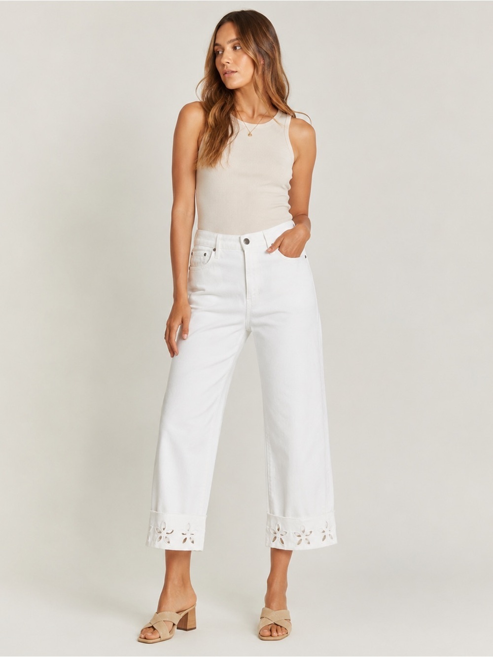 NWT - Driftwood - Charlee Embroidered Cuff Jean - Cut It Out